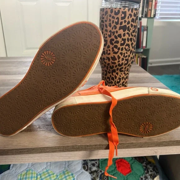 UGG Orange and Cream Sneakers - Picture 6 of 6
